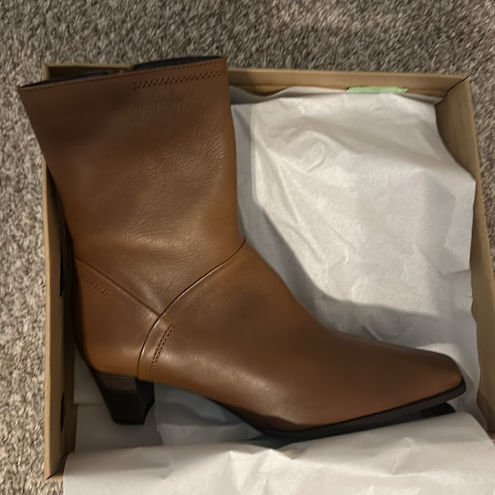 NIB Free People Cosmico Ankle Boots - Picture 6 of 6